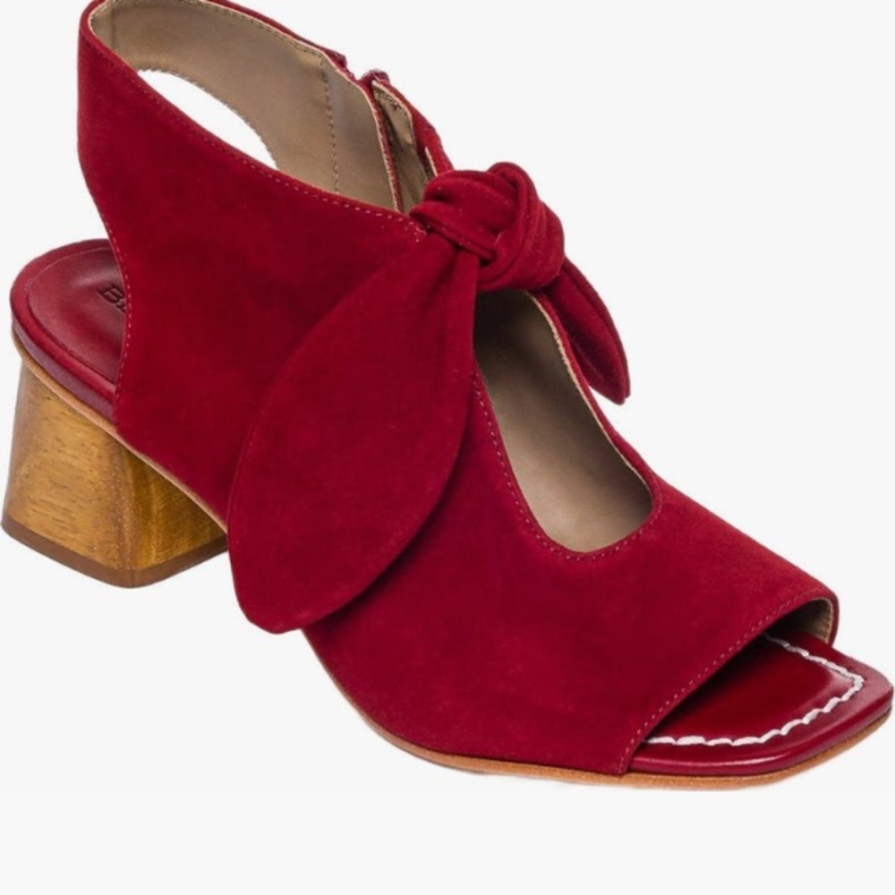 Bernardo Lizzie Comfortable 2” Red Suede Knot Peep-Toe Block Heel Sandals 9.5 - Picture 2 of 6